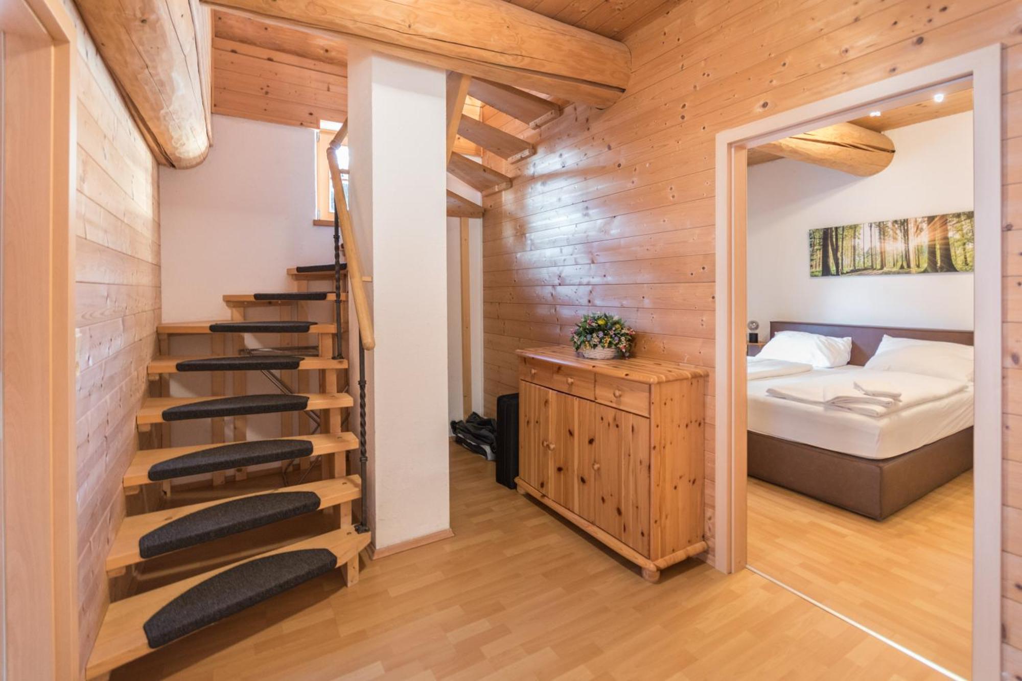 Ski-N-Lake Chalet One Zell am See Bagian luar foto